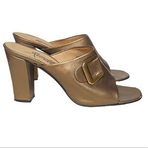 Vintage Renetti Gold Leather Slip On Mules Heels Size 7